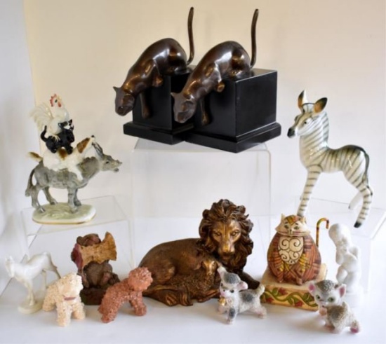 ASSORTED FIGURINES