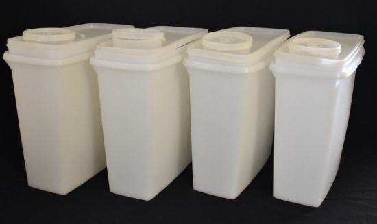 VINTAGE TUPPERWARE CONTAINERS