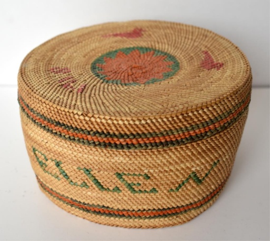 ANTIQUE MAKAH TRIBE COVERED BASKET