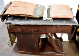 ANTIQUE MEDICAL OFFICE EXAMINATION TABLE