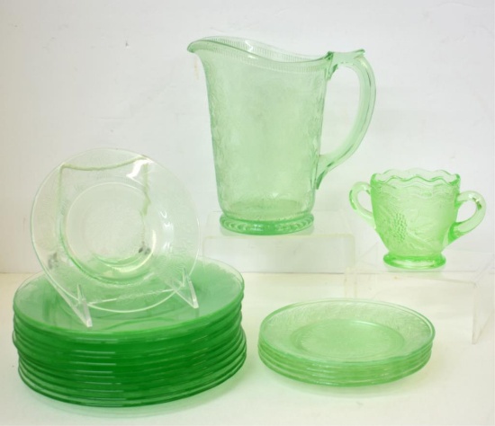 ASSORTED GREEN DEPRESSION ERA GLASSWARE