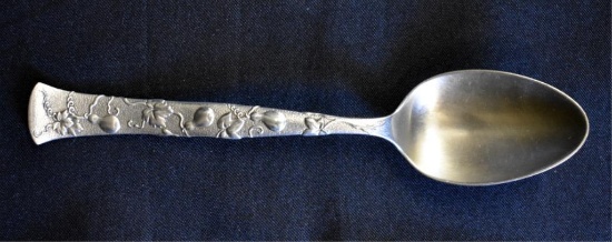 ANTIQUE TIFFANY STERLING SILVER "VINE" SPOON