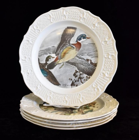 SEAGRAM'S COMMEMORATIVE GAME PLATES