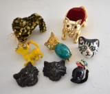 ASSORTED CAT BROOCHES, BUTTONS & PIN CUSHION