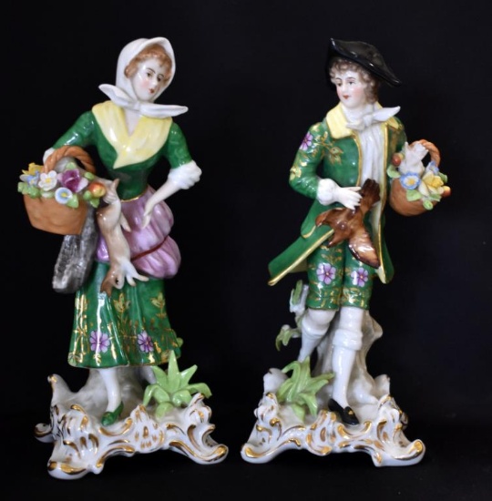 TWO CONTINENTAL HUNTING FIGURINES