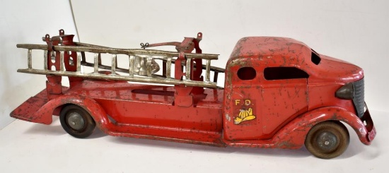 WYANDOTTE FIRE TRUCK WITH LADDERS & BELL