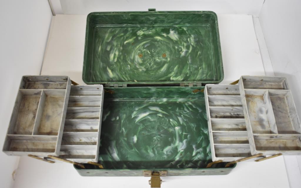 1950s PLAS-TAK "PETE HENNING" TACKLE BOXES | Proxibid