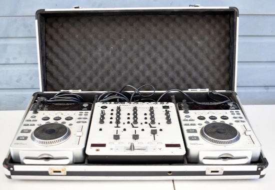 AMERICAN AUDIO PRO SCRATCH 2 CD PLAYER & ADJ MIXER