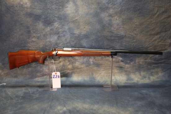 22A. Remington 700 BDL Varmint .222 Bull Barrel SN: