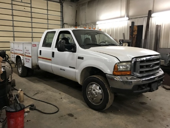 2000 Ford F450 Crew Cab Service Truck