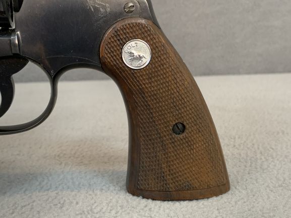 42. Colt Official Police .38 Spl. | Proxibid