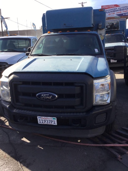 2012 Ford F-450 Regular cab XL Super Duty Freezer Truck