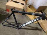 721-hand painted Leader bike frame