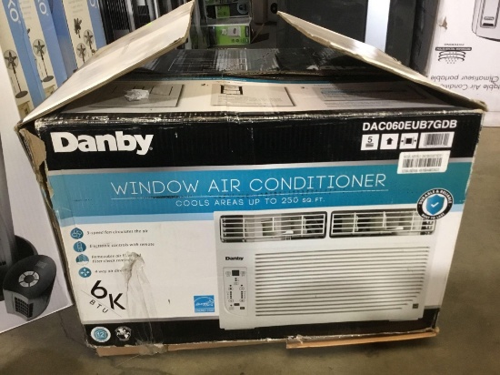 Danby 6000 BTU Window Air Conditioner***PLUGGED IN AND GETS COLD***