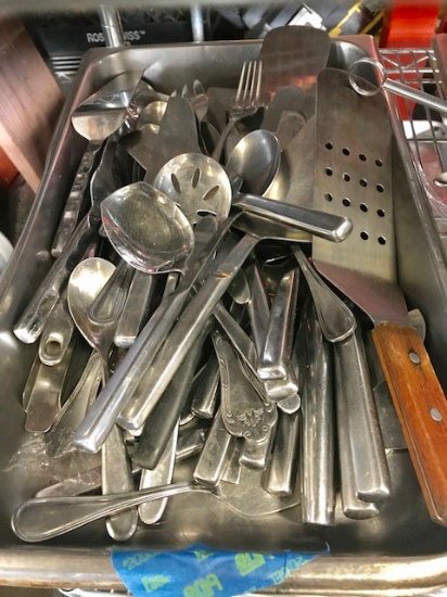 Assorted Kitchen Utensils & Tools