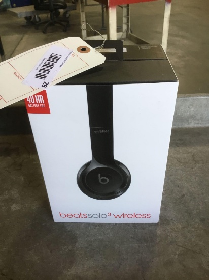 Beats Solo3 Wireless On-Ear Headphones (Black)