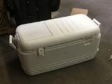 Igloo Large Classic White Cooler