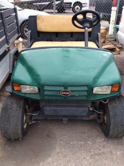 EZ-GO 1200 Golf Cart w/ Dumpbed