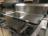 1 Tub Sink NEW