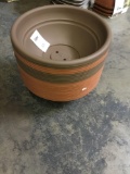 (25) Round Assorted Color Planter Pots