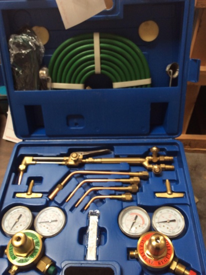 Oxygen/Acetylene Welding and Cutting Kit