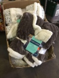 (6) Wayland Square Deluxe Sherpa Throws