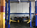 BISON 9KAC 9000 lb. Capacity Two Post Clear Floor - Asymmetric - Lift