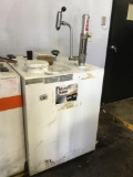 Unspecified Capacity Air Pressure Oil Containers with Fast-Ball Air Powered Pump