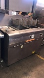 Double Fryer with Warming Station