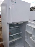 (1) GE. Refrigerator. White.