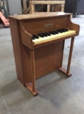 Jaymar Tiny Piano