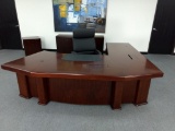 8ft. Washington Executive Deluxe Right Hand Return Enriched Walnut Desk