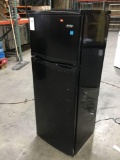 Danby Refrigerator ***GETS COLD***NEW NEVER USED***