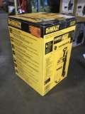 Dewalt Battery Charger/Maintainer