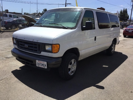 2007 Ford Econoline Wagon ***FOR DEALER OR EXPORT ONLY***