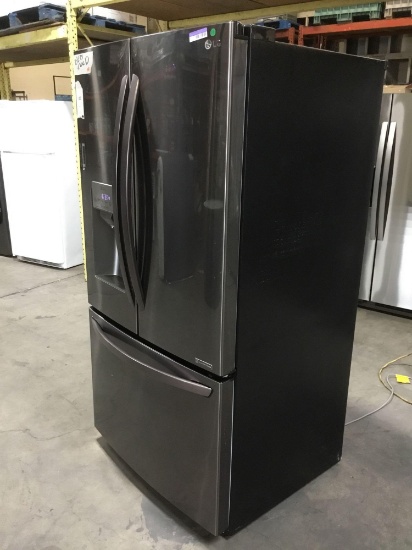 LG 26.2 cu. ft. French Door WiFi Enabled Smart Refrigerator ***GETS COLD***