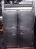 (1)Traulsen. Refrigerator. 4Door. Reach-in. Dist# A87196/ 1006540. Do your own inspection.