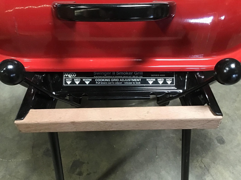 Meco Swinger II Series 4000 Smoker image