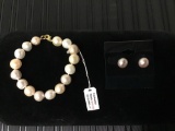 (1) 7in. Freshwater Pearl Bracelet and (1) Matching Set of Earrings