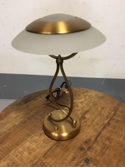 Metal/Glass Decorative Table Lamp