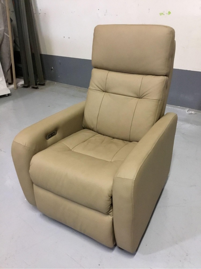 Palliser Furniture Sorrento Ii Mystic Sesame Leather Power Swivel