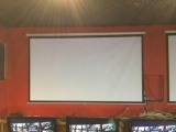 BenQ Projector w/Screen