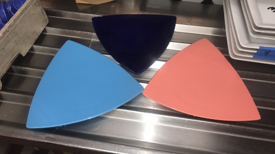 Fiesta Triangle Plates