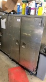 Metal cabinet