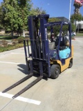 KOMATSU 5000lb Capacity LPG Forklift with Triple Stage Mast and Side Shift