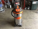 Kubota 12 Gallon Wet/Dry Vacuum