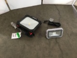 Lot of (2) Assorted Work Lights ***WORKING****