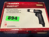 Husky 3/8in. Chuck Capacity Pneumatic Reversible Drill