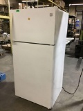 Kenmore 14.5 cu. ft. Top-Freezer Refrigerator