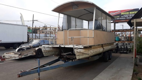 24ft Custom Built Pontoon Party Boat***BEING SOLD ON BILL OF SALE ONLY***NO TITLE***